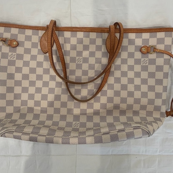 Louis Vuitton Neverfull MM Damier Azur w/ Rose Ballerine Interior + Pouch - Picture 2 of 8